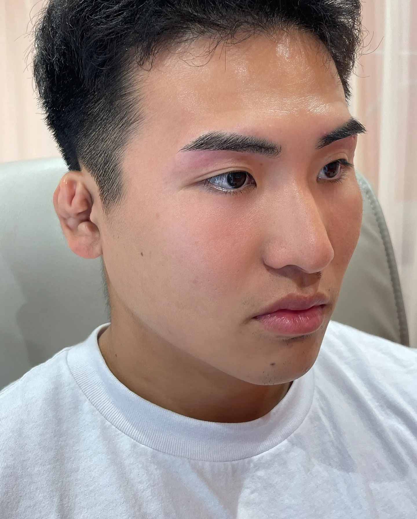アンバーで眉毛を変えると一気に垢抜けができます✨